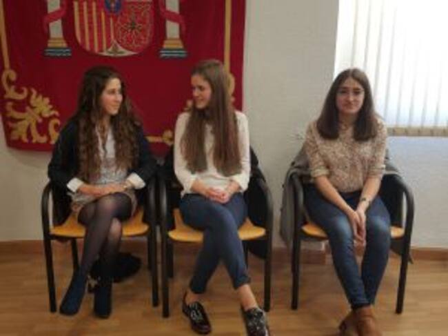 Carlota Payo (i), Nazaret González (c) y Pilar María Carrancio (d)