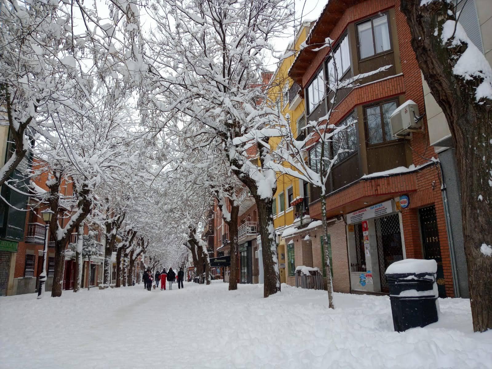 Calle San Roque nevada/Foto Luisma Blanco