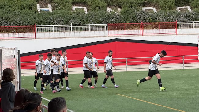 Celebración del gol del Jódar C.F. en Beas de Segura