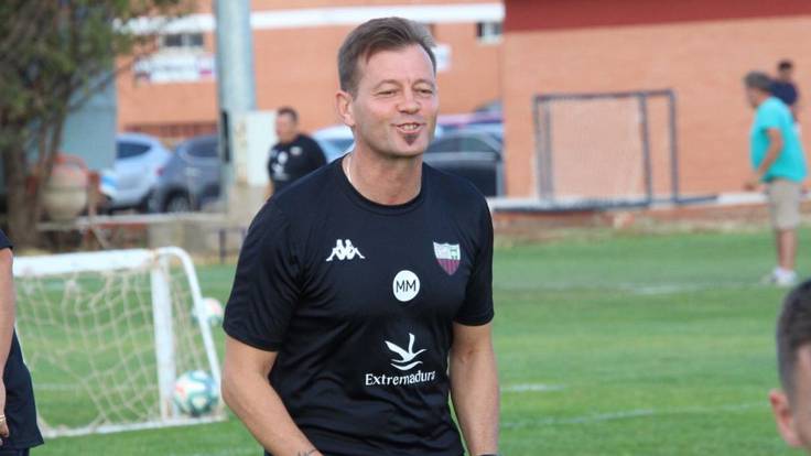 Manuel Mosquera nuevo entrenador Blanquiazul