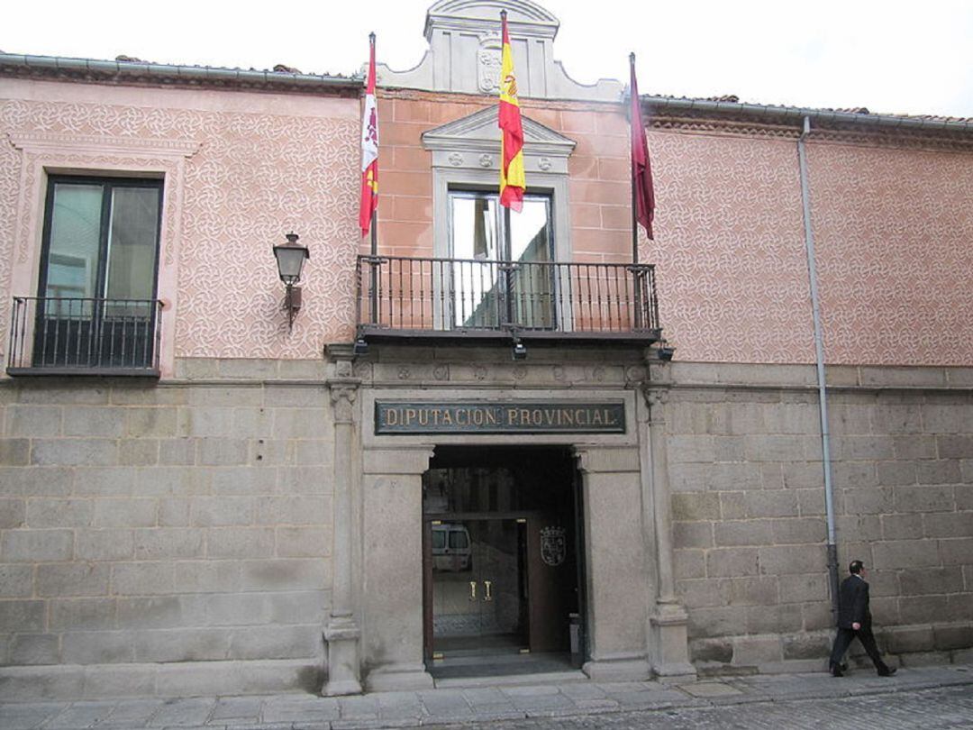 Fachada de la Diputación de Segovia