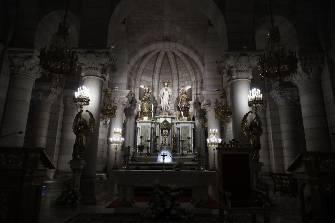 Cripta de la Parroquia de Santa María la Real de la Almudena en Madrid