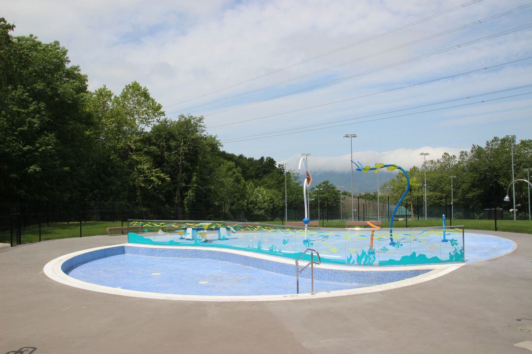 Piscina infantil del Espacio Deportivo Municipal San Marcial Txingudi.