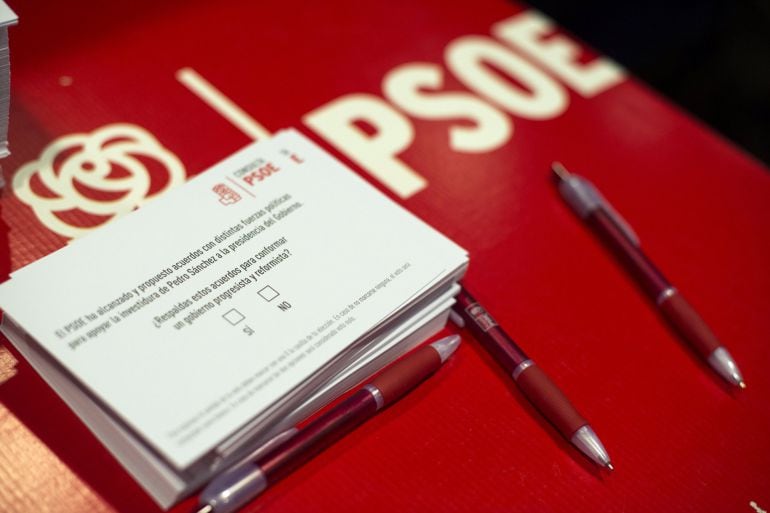 Detalle de la papeleta de la consulta del PSOE