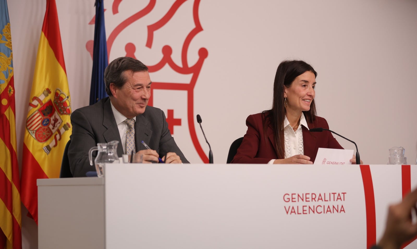 El conseller de Sanidad, Marciano Gómez, junto con la portavoz del Consell, Ruth Merino, en la rueda de prensa posterior al pleno del Consell