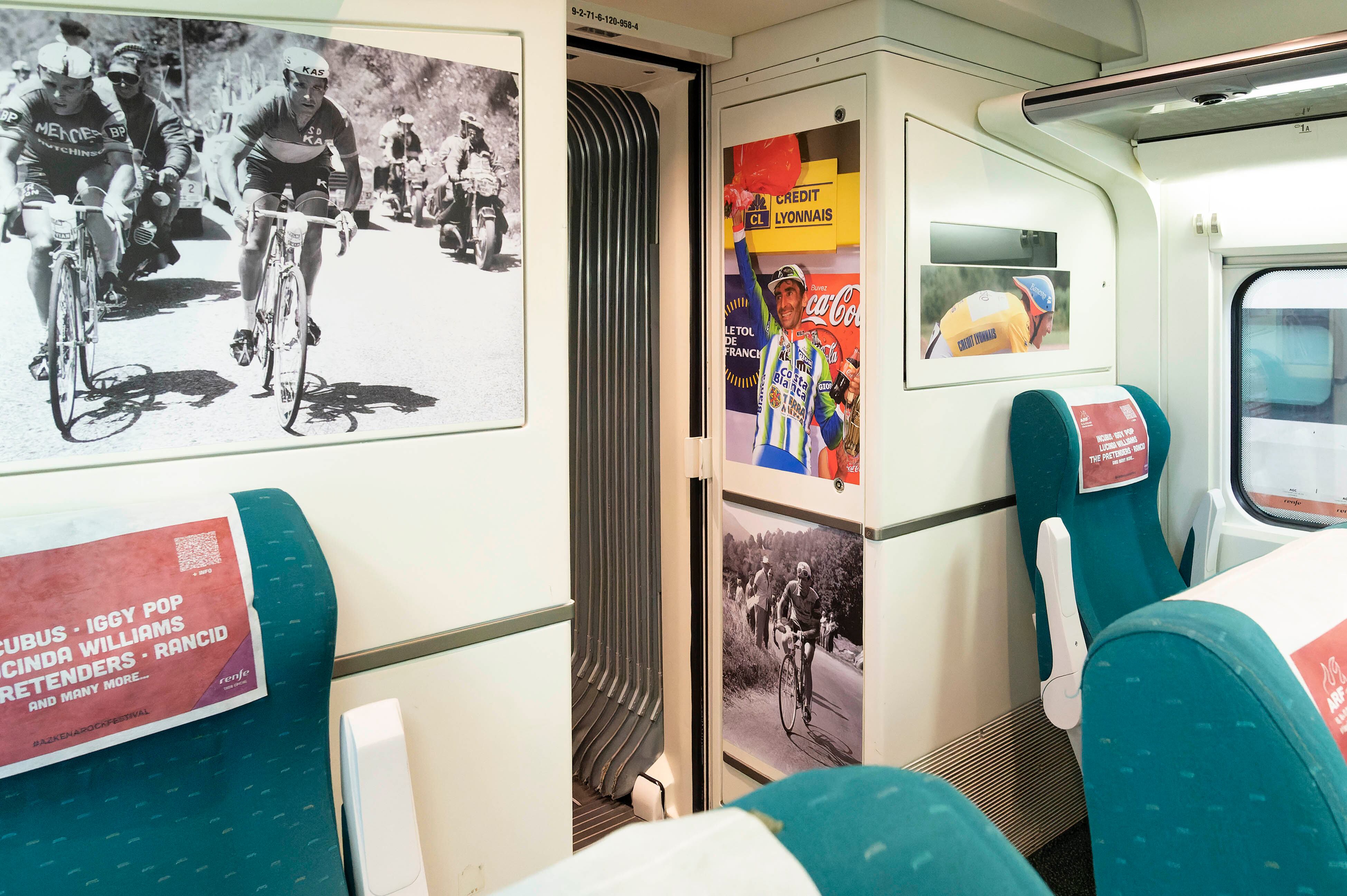 Algunas de las fotografías dedicadas a Julio Jiménez