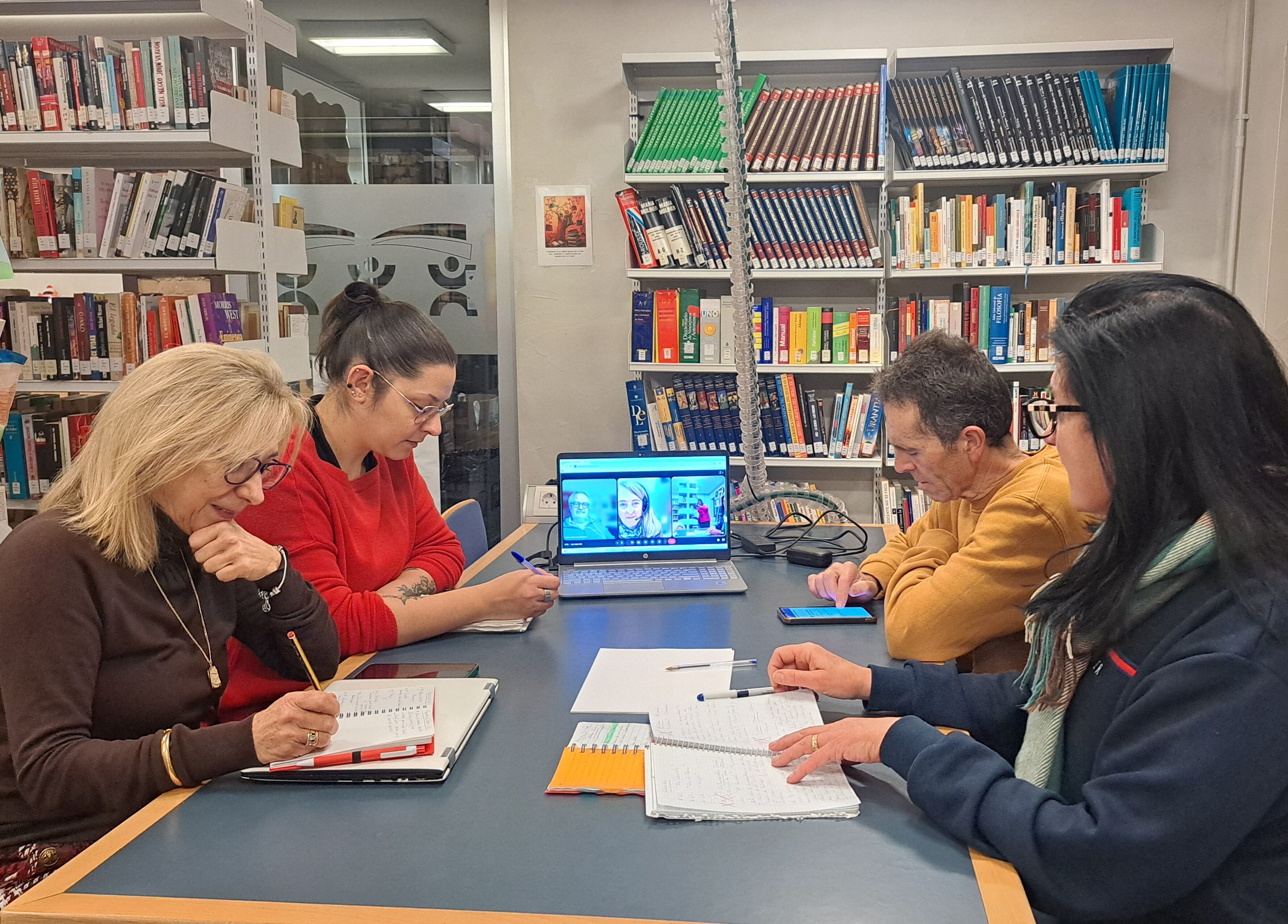 Reunión del Comité organizador de la Muestra de Teatro Amateur de Biescas
