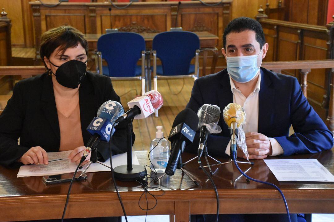 Patricia Blanquer y Antonio Francés