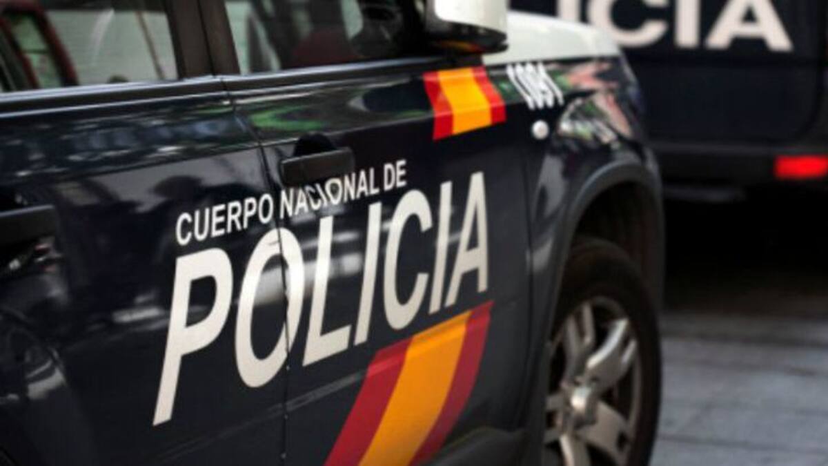 La Policía detiene a un preso fugado después de atracar una farmacia