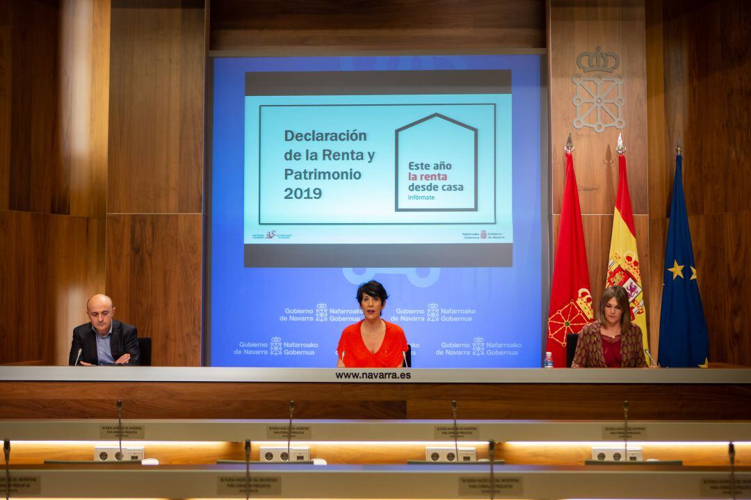 Oscar Martínez de Bujanda, Elma Saiz, Marta Huarte