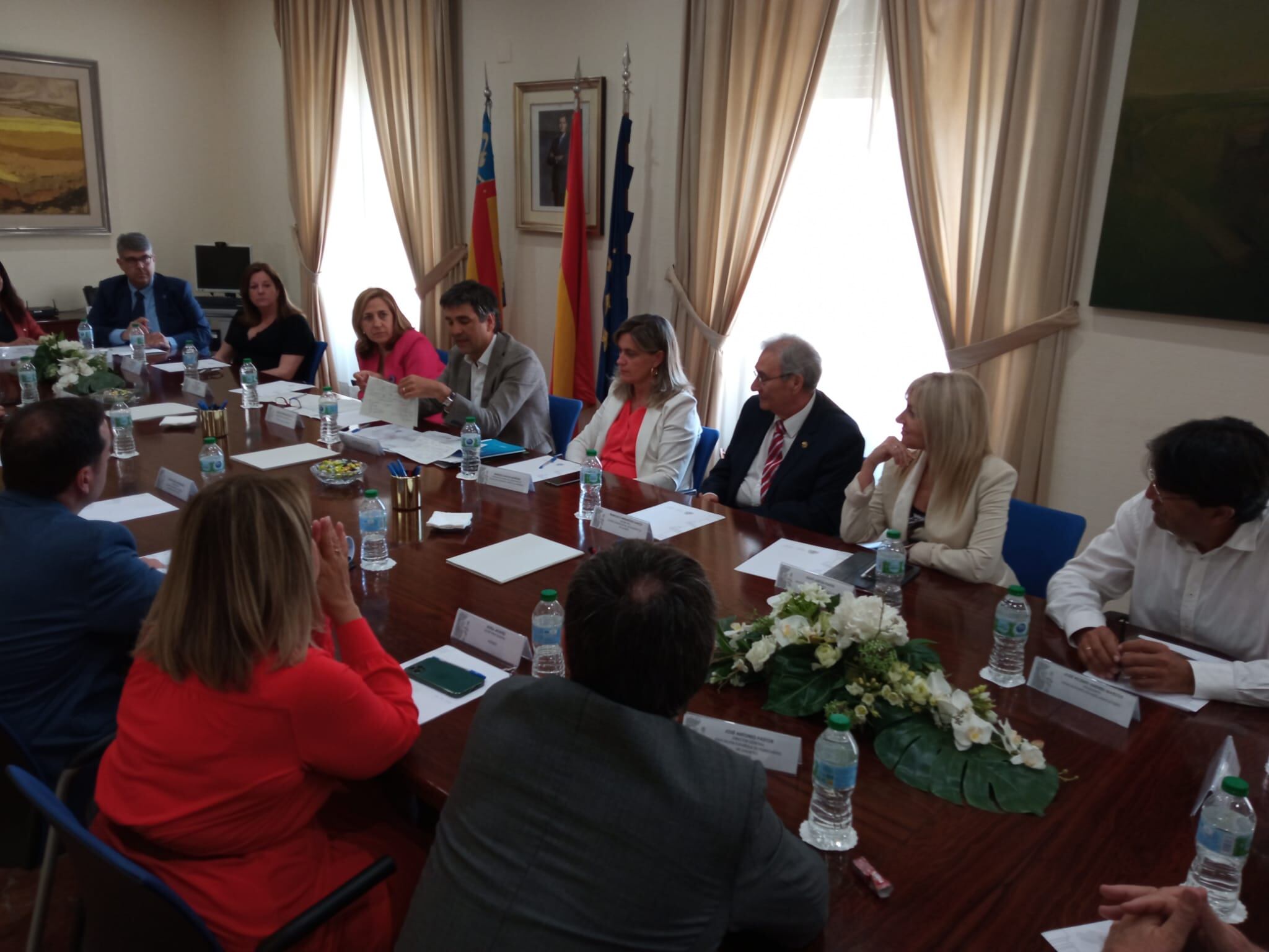 El secretario de Estado de Economía, Gonzalo García, en la reunión de la Subdelegación del Gobierno con sindicatos y empresarios de la provincia.