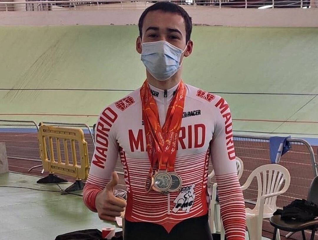 El ciclista Jaime Andrés Mariño