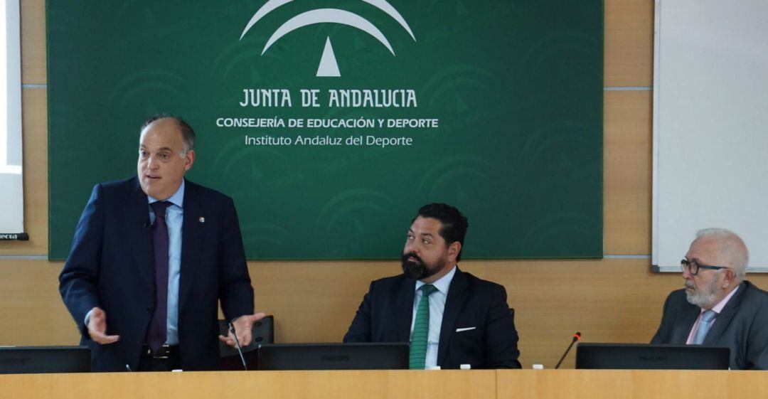 Javier Tebas, durante su conferencia en el IAD en Málaga