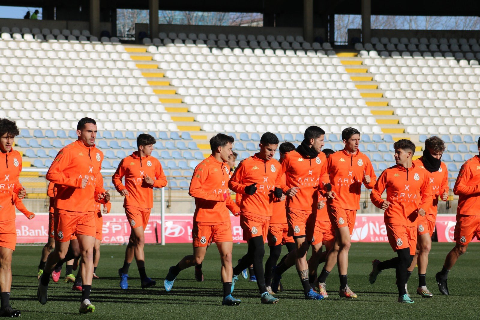 Entrenamiento de la Cultural en el Reino de León.