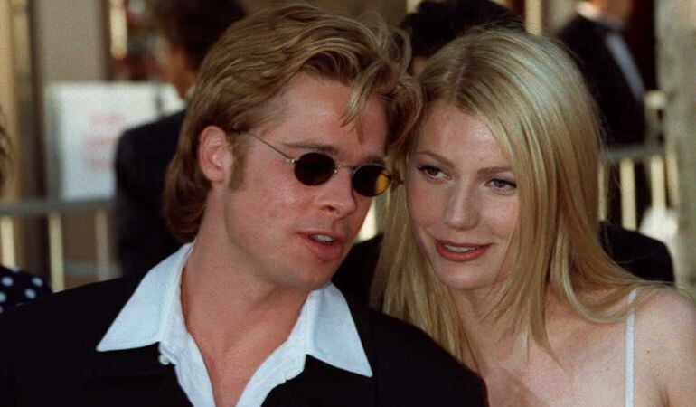 Brad Pitt y Gwyneth Paltrow durante la gala de los Premios Oscar de 1995.