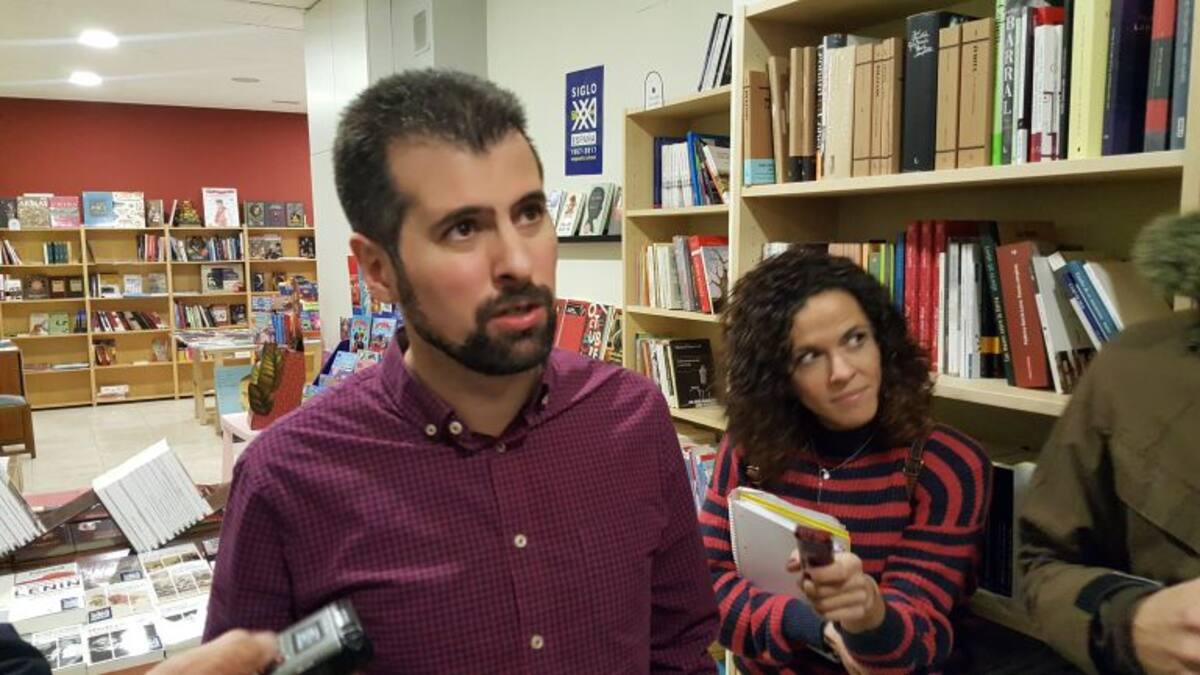 Tudanca tiende la mano a Herrera para trabajar por una mejor financiación autonómica y una estrategia contra la despoblación