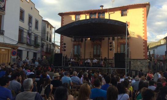 Actuación de Albaicín Flamenco Soul en la edición de 2014.