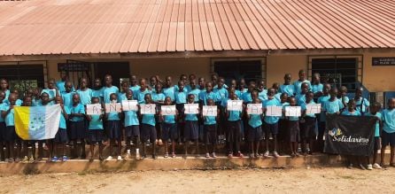 Alumnos de la escuela de Gambia