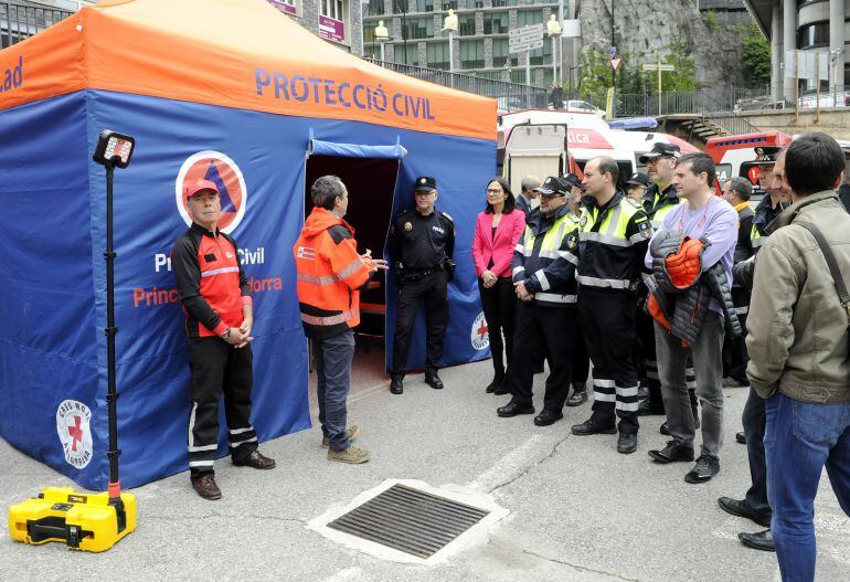Presentació del nou grup logístic per a Protecció Civil i Creu Roja