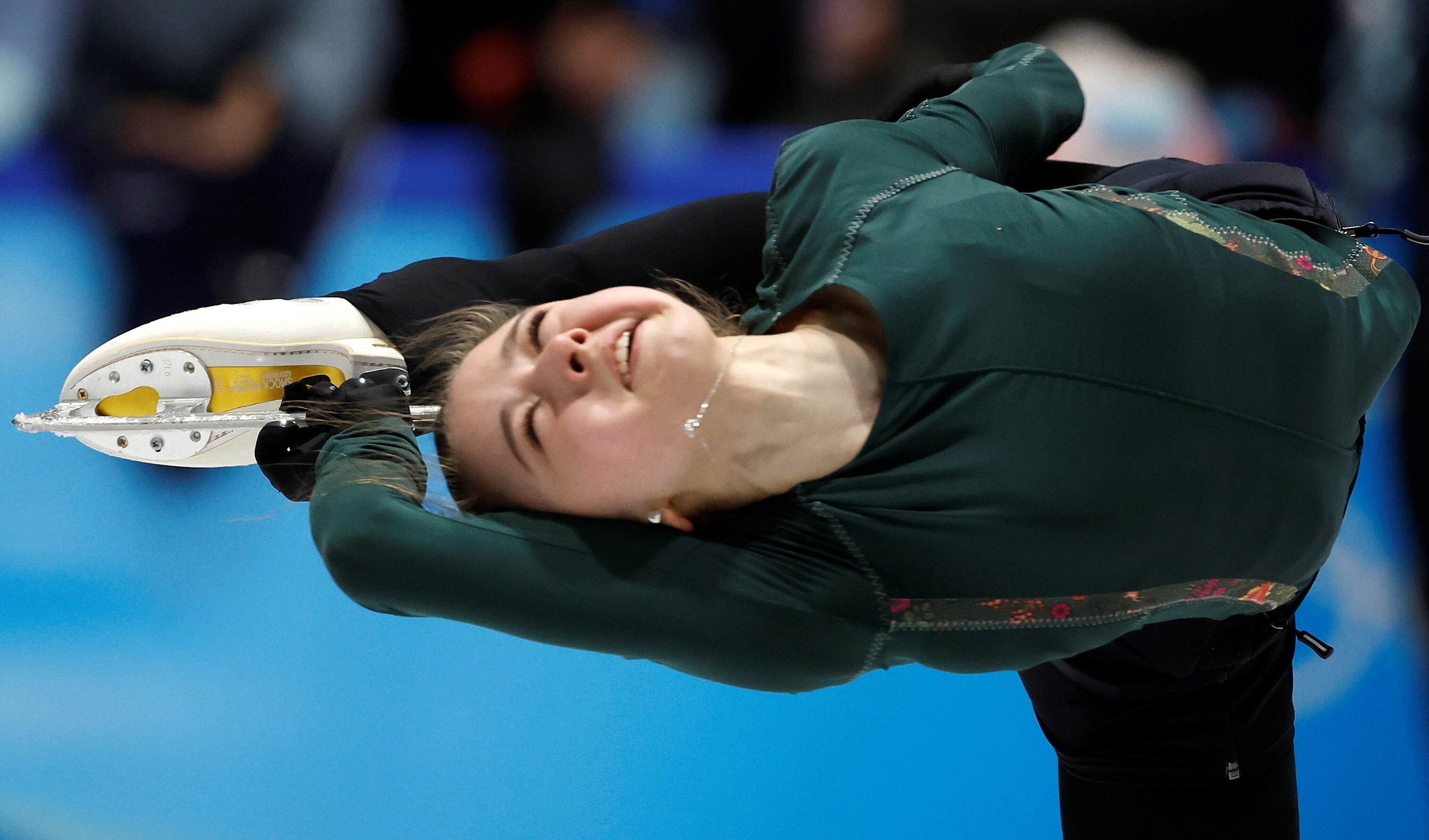 Kamila Valieva, durante un ejercicio en los JJOO de invierno