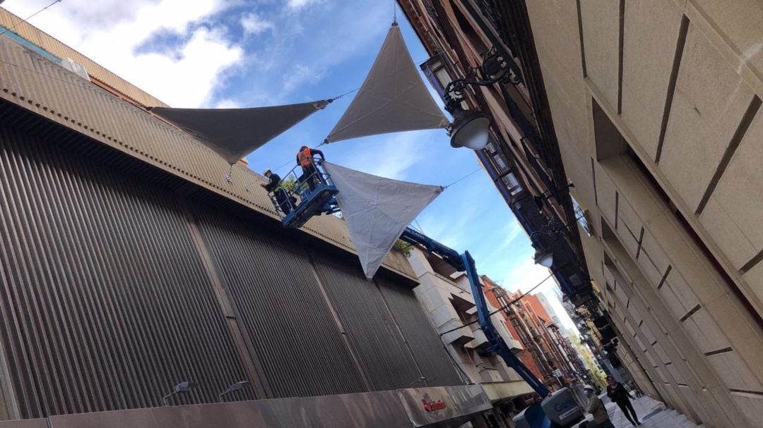 Toldos instalados en el centro de Valladolid