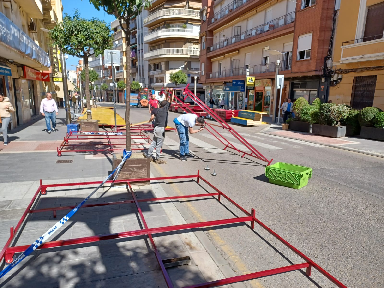 Trabajos para el montaje de Carrera Oficial.
