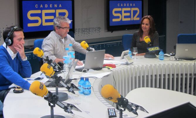 Roberto Sánchez, Carles Francino y María Dueñas