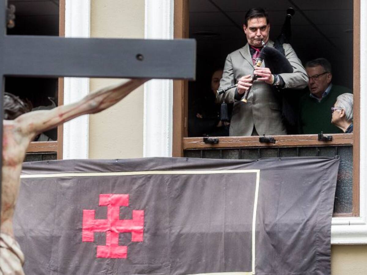 Entrada y salida diferenciada, perimetraciones y dispensadores de gel en los actos de Semana Santa