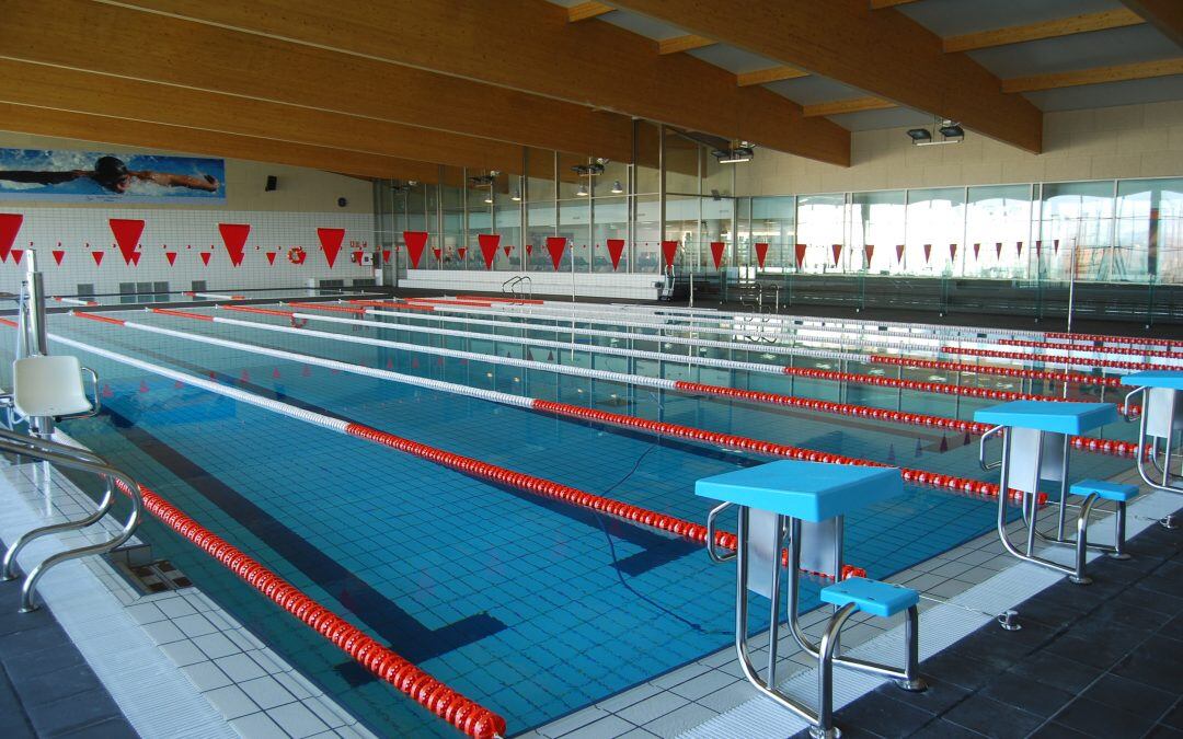 Piscina municipal cubierta Villena