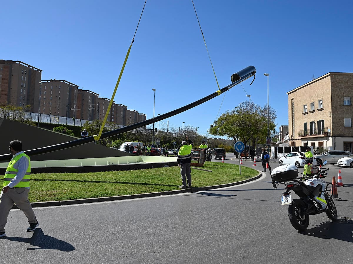 La venencia de la glorieta Manuel Simó de la Riva regresa a su ubicación