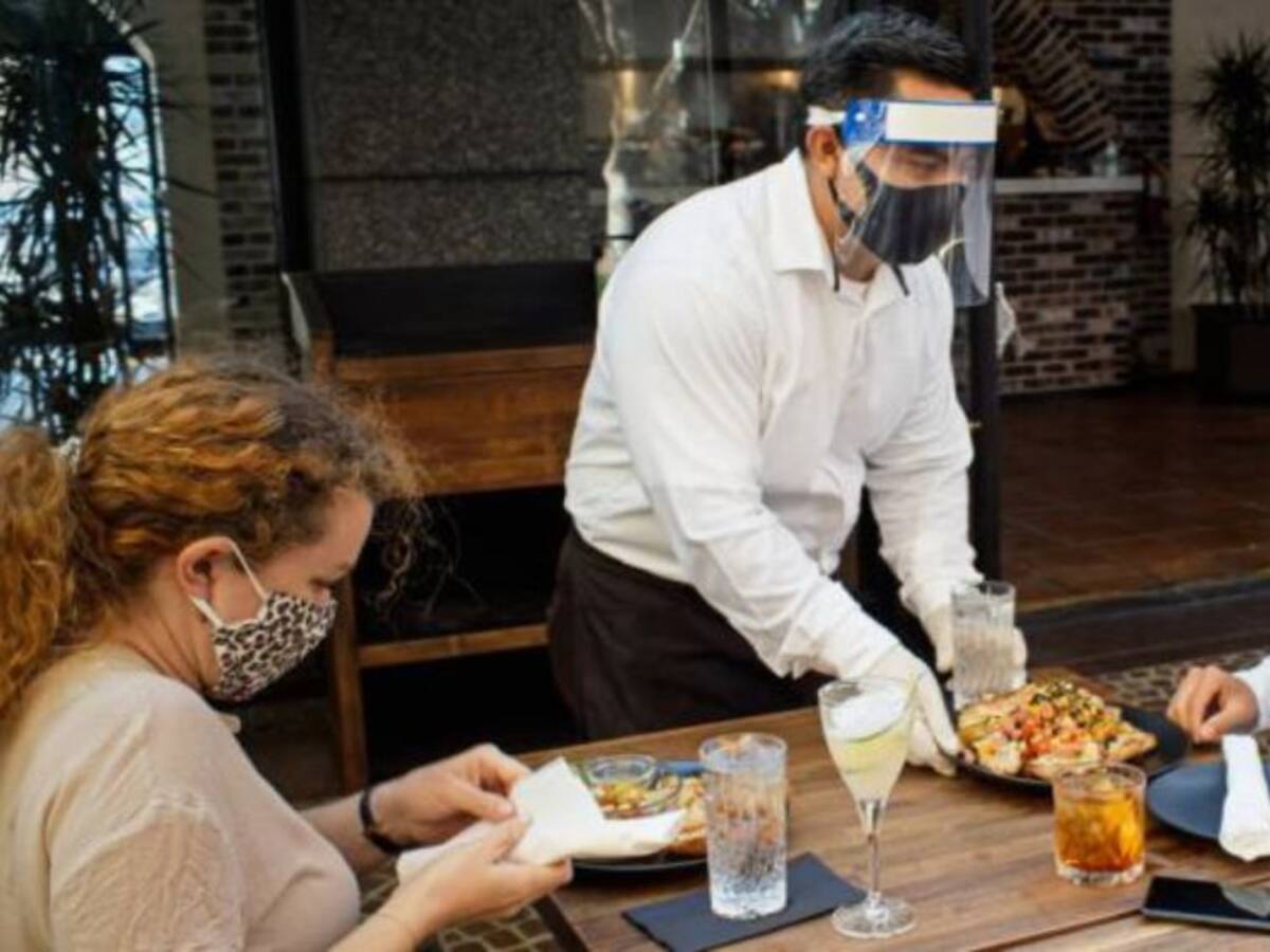 El ocio nocturno insiste en ampliar el horario de cierre para evitar el "caos" cuando acabe el toque de queda