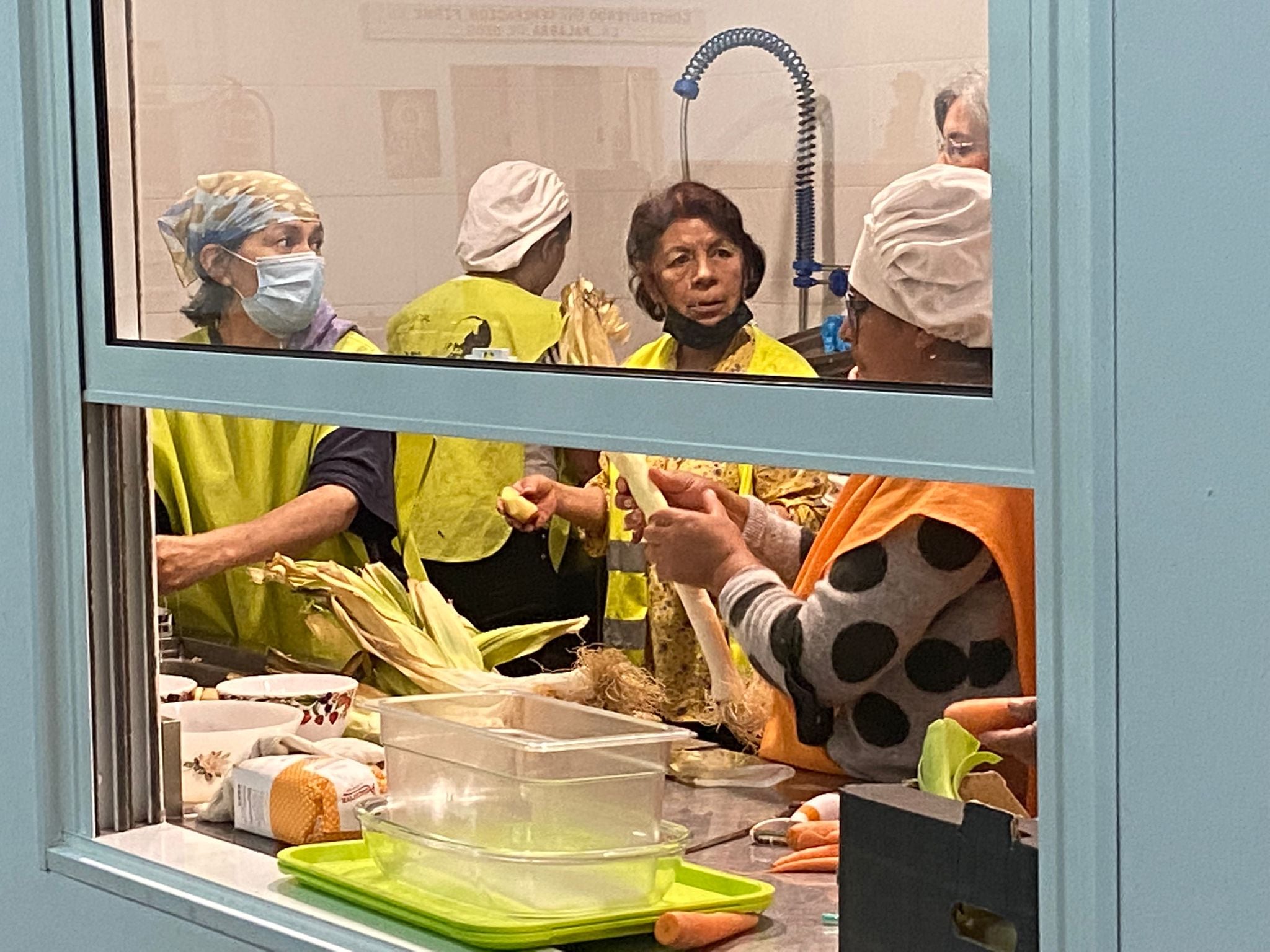 Así se prepara la comida en la cocina del comedor social