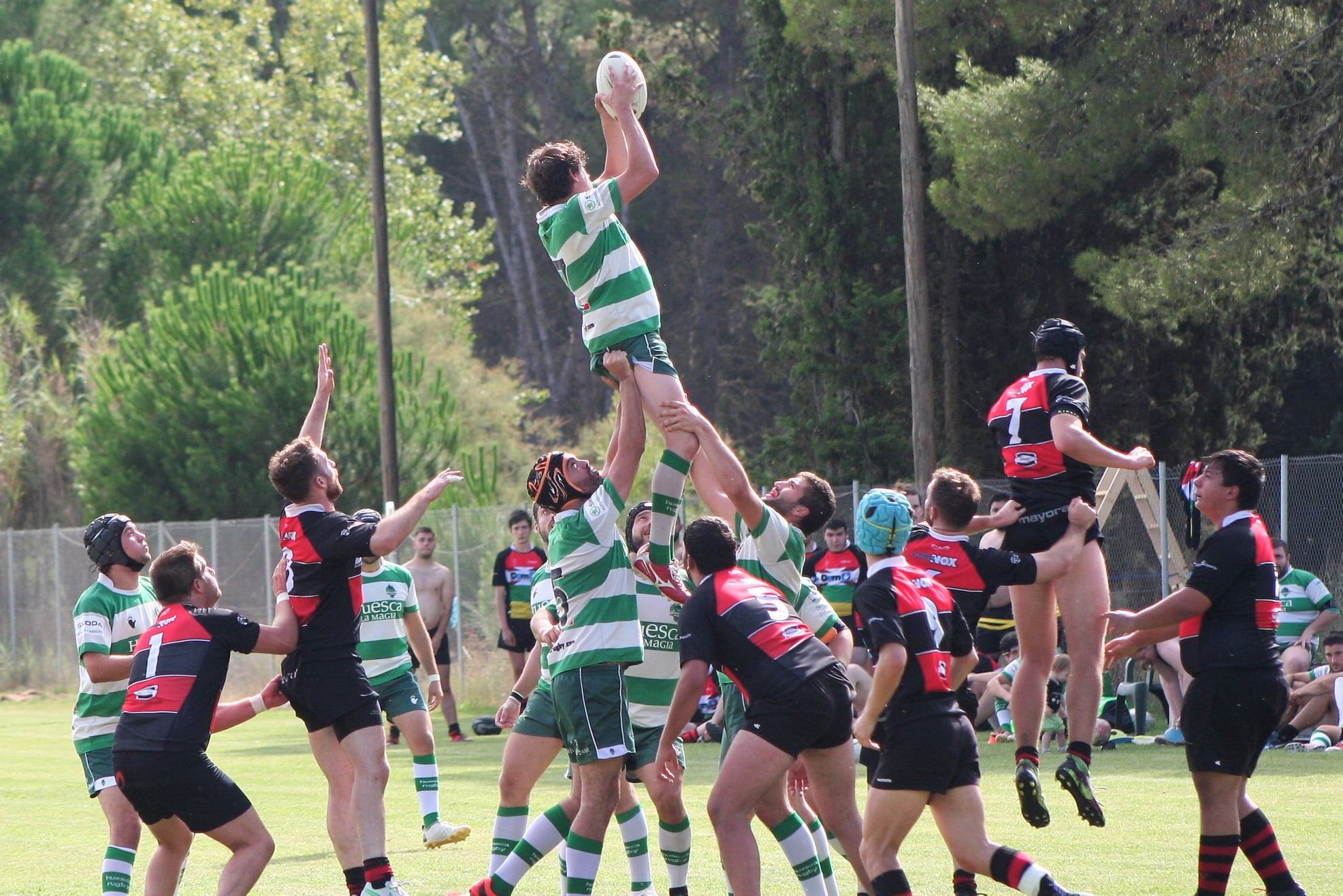 El equipo altoaragonés del QRC en un encuentro de liga