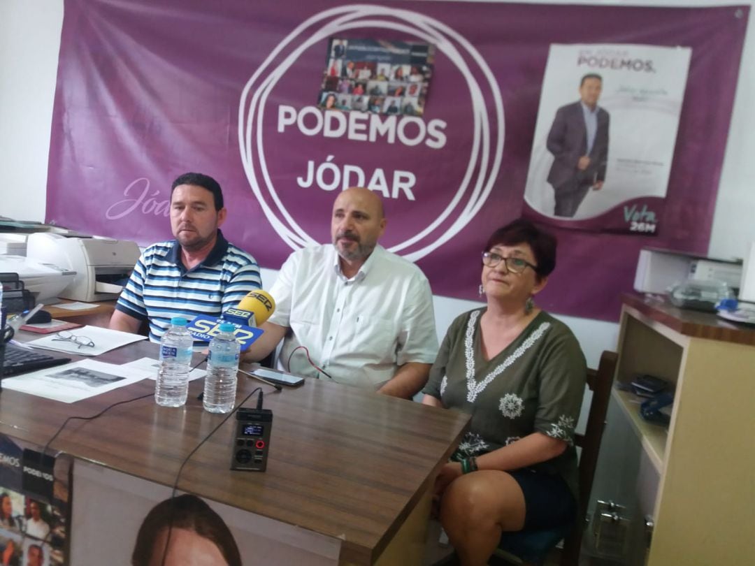 Momento de la intervención de José Luis Cano en rueda de prensa