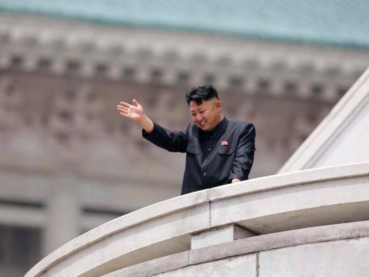 Corea del Norte se queja ante Londres por las burlas sobre el peinado de Kim Jong Un