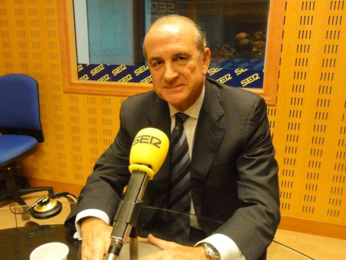 Lujua: "La presunción de inocencia de Mario Fernández tiene que prevalecer"