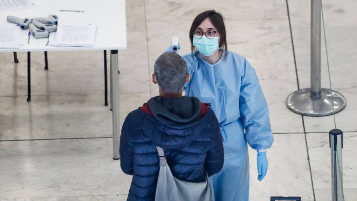 Casimiro Curbelo: "No nos podemos permitir no hacer controles de temperatura en los aeropuertos"