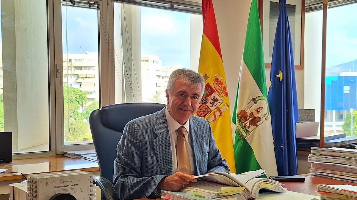 El Fiscal jefe de Málaga pide medidas legales para prevenir la delincuencia en menores de 14 años y los cometidos a través de internet