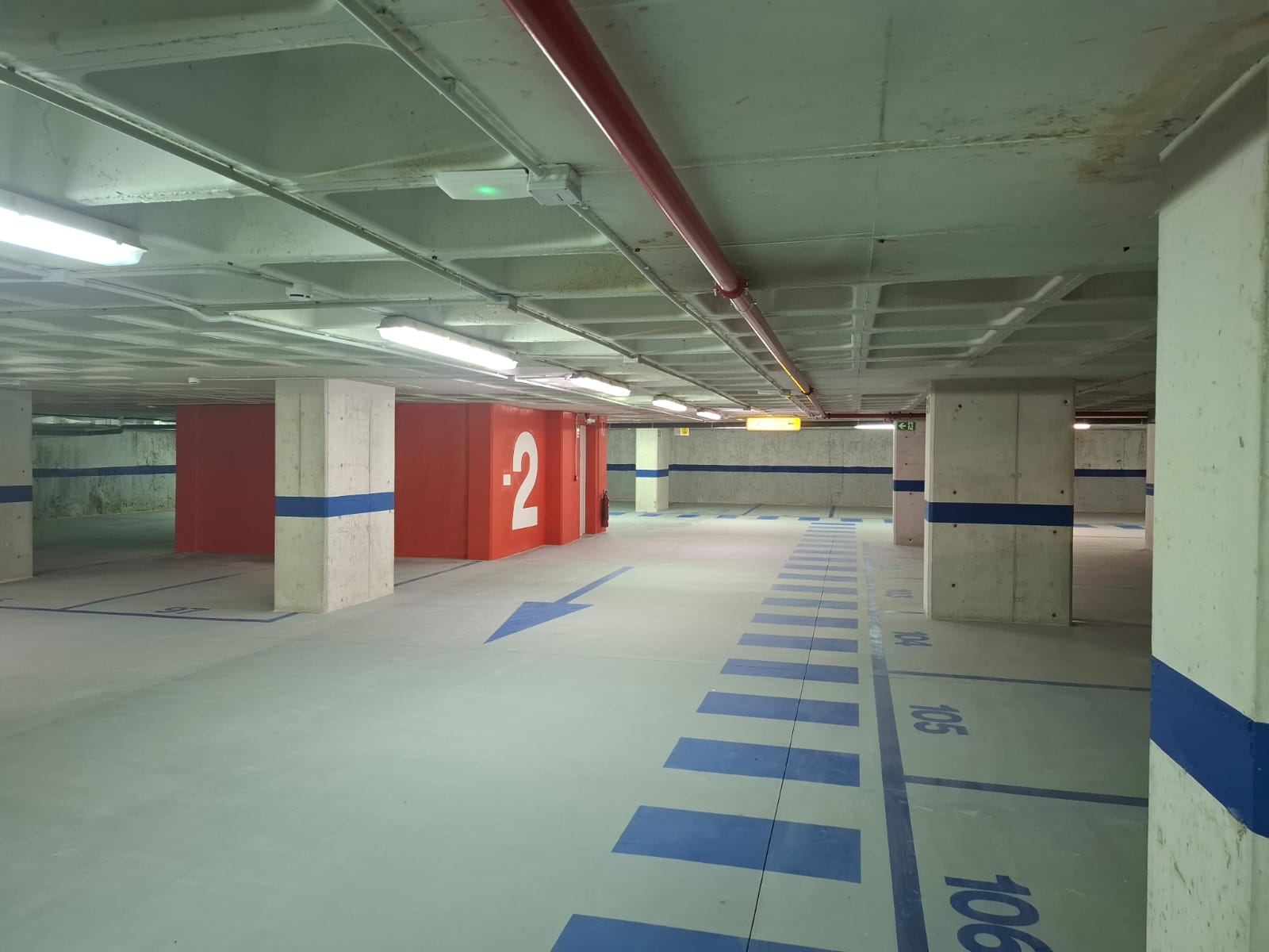 Así ha quedado el aparcamiento subterráneo de la Rosaleda tras la reforma.