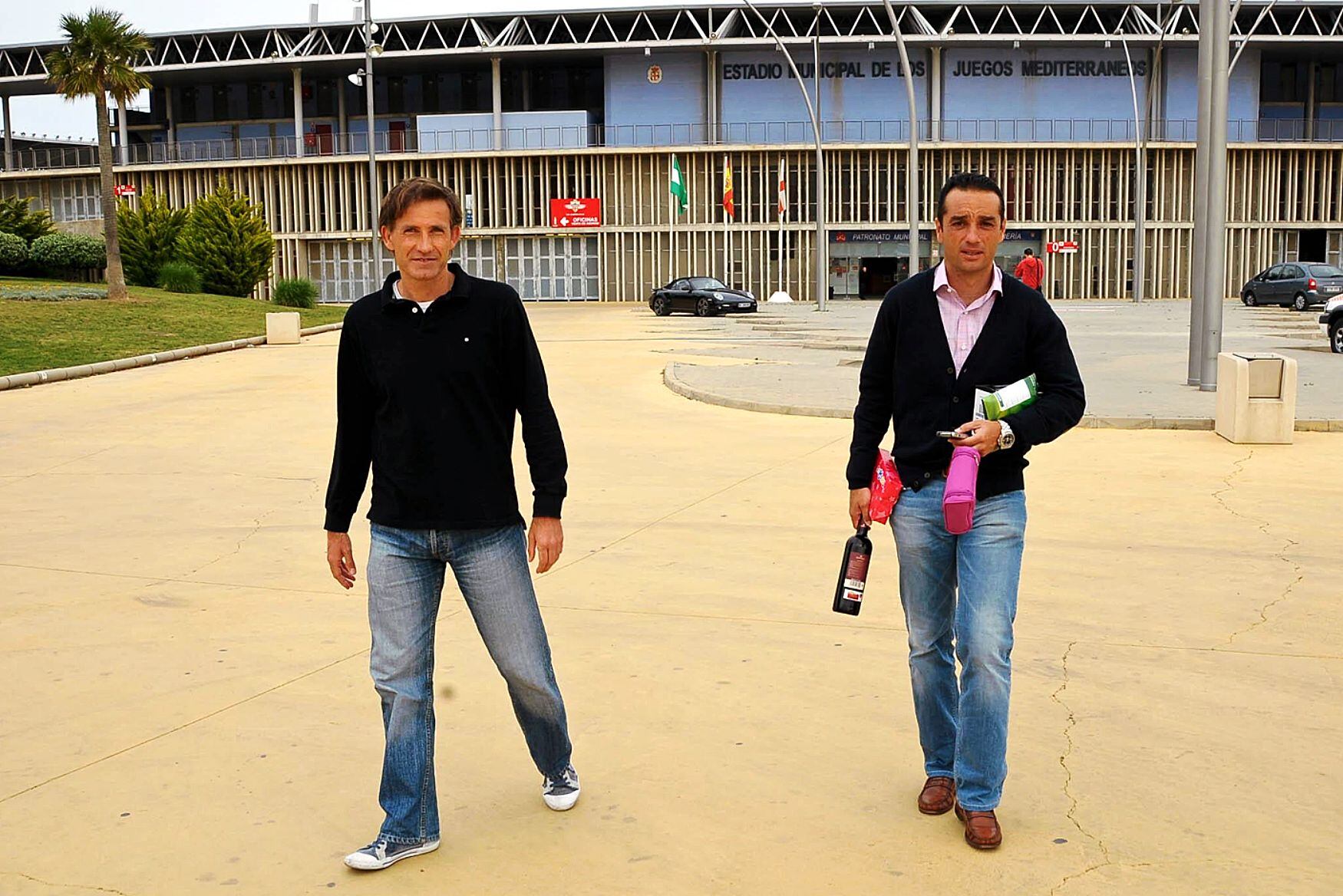 José Luis Oltra llegó y se fue del Almería como un señor.