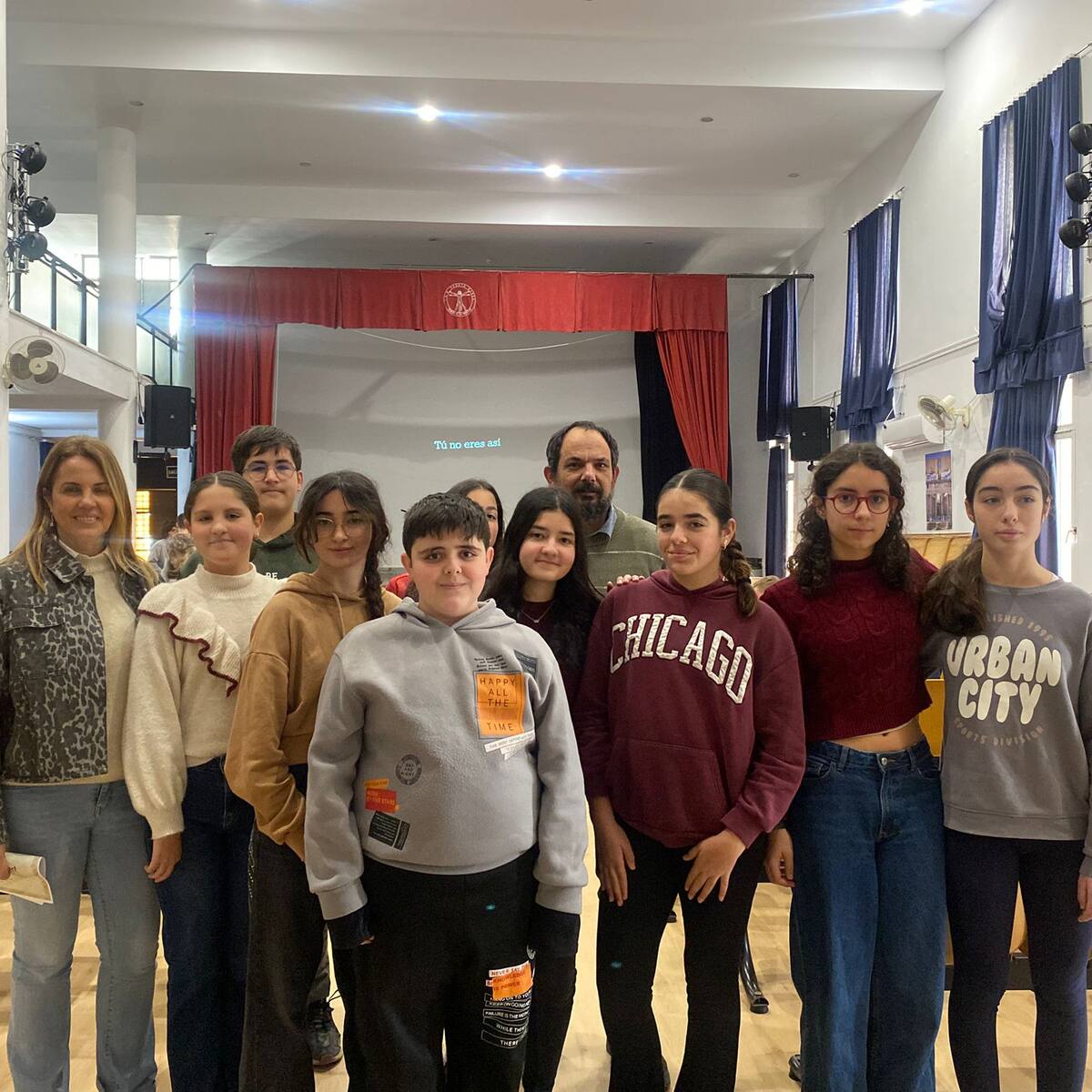 Alumnos de 1º de ESO del IES Fuente Nueva crean un corto para concienciar sobre el uso responsable del móvil