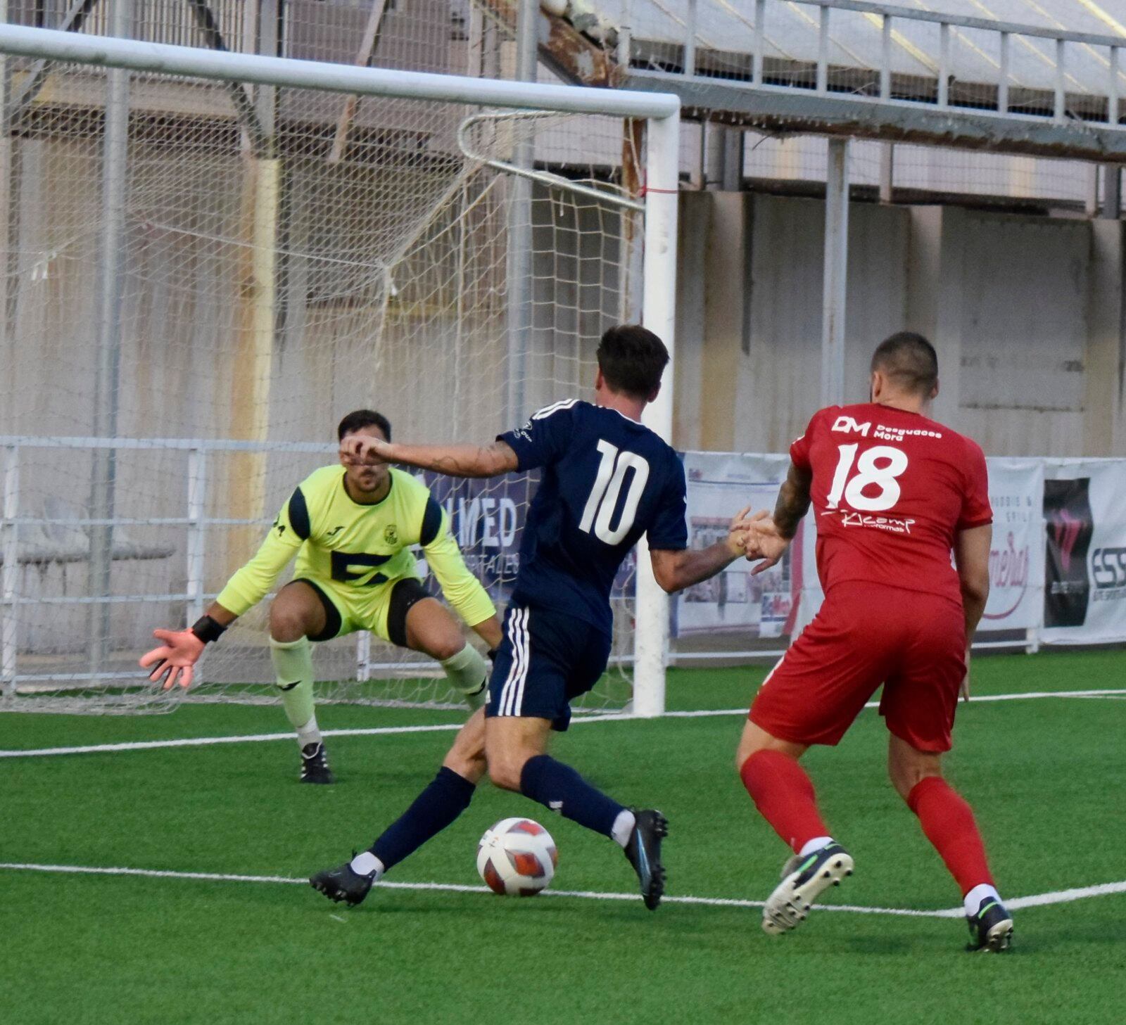 Imagen del primer partido del CF Benidorm ante el Redován