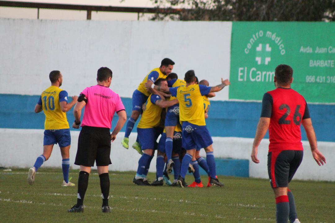 Un gol del Sámber en Barbate.