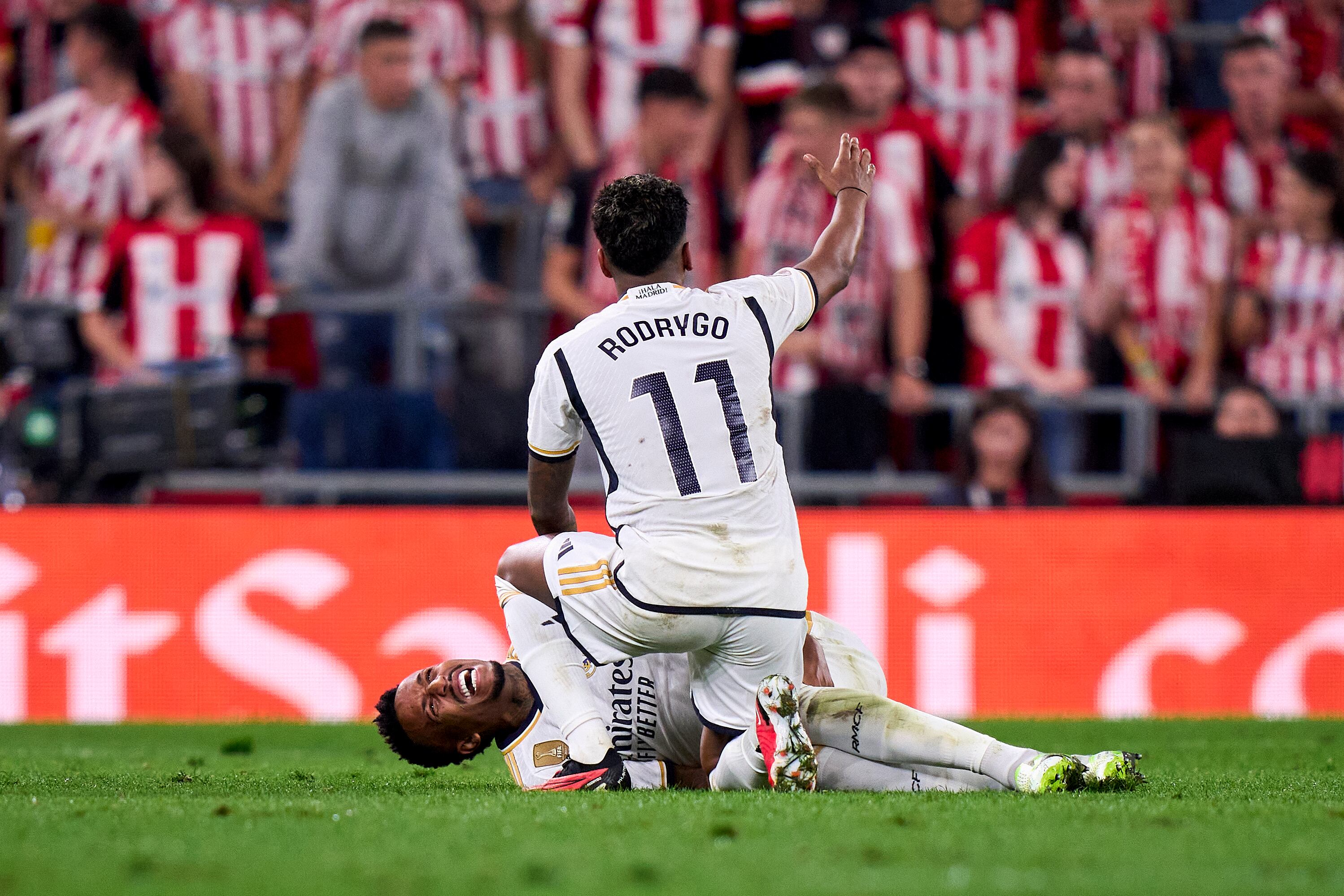Eder Militao es trenca el lligament creuat anterior al partit contra l&#039;Athletic de Bilbao. Diego Souto/Quality Sport Images/Getty Images)