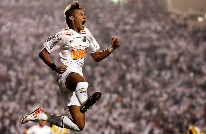 El brasileño, después de marcar el primer gol del Santos en la vuelta de la final de la Libertadores ante Peñarol