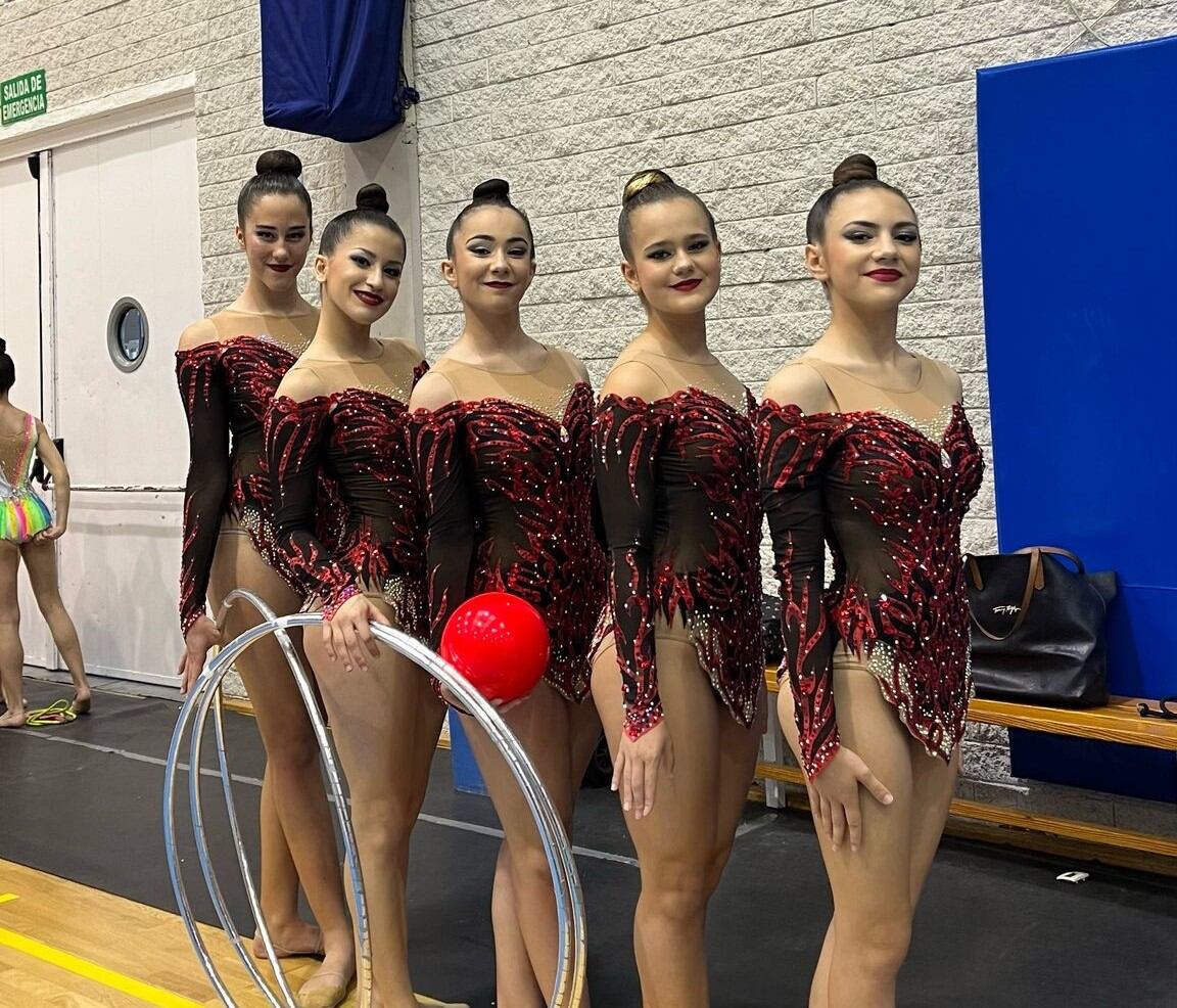 El Club de Gimnasia Ritmica Vera ha protagonizado una actuación sobresaliente en la fase oriental del Campeonato de Andalucía Copa y Precopa.