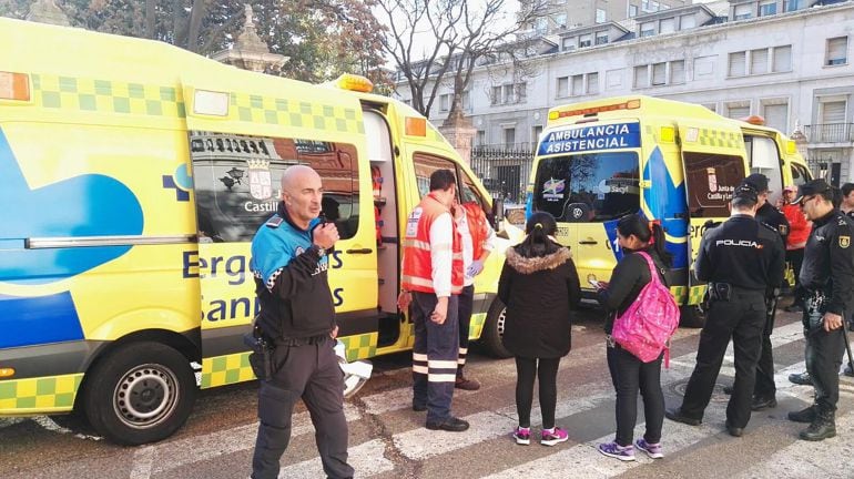 Intervención de los servicios de emergencia en el IES Zorrilla