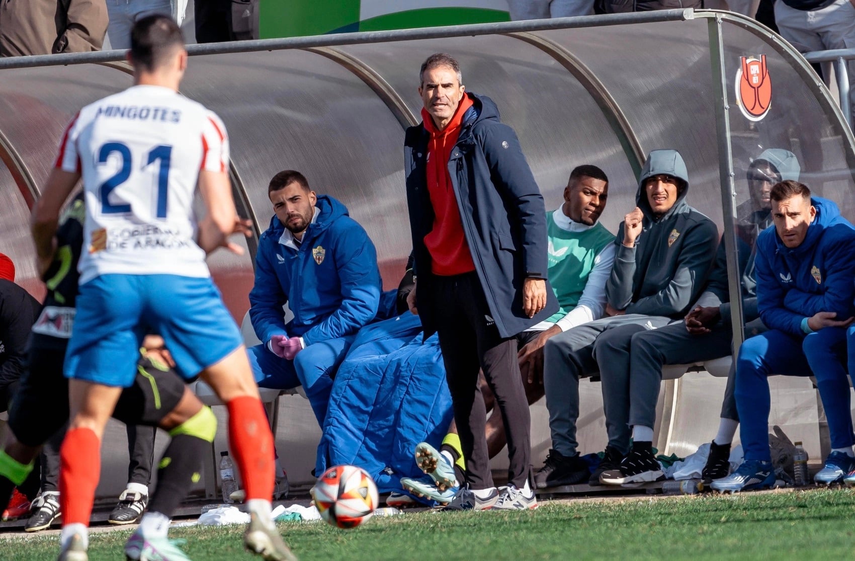 Gaizka Garitano asiste a la derrota ante el Barbastro.