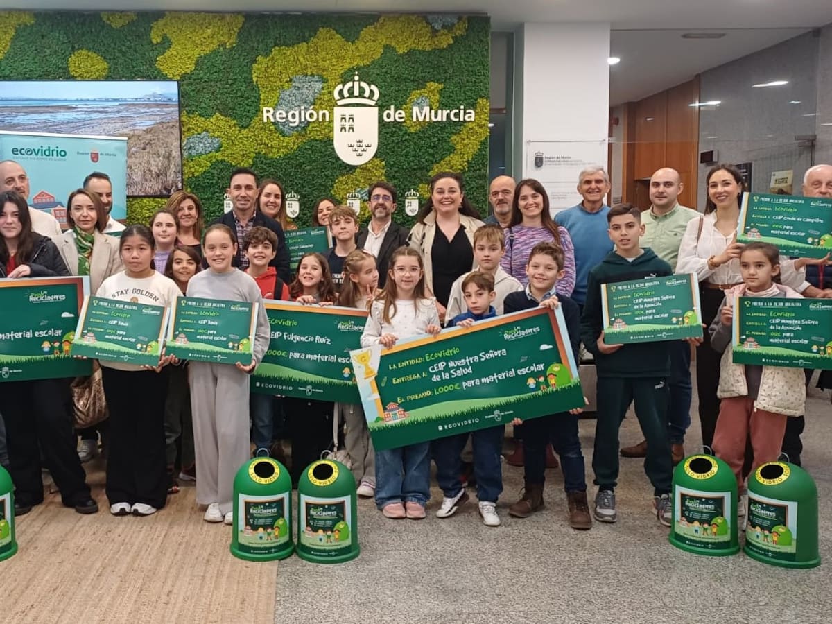 Los escolares murcianos recuperan más de 42.000 kilos de vidrio en la campaña ‘Los Peque Recicladores’