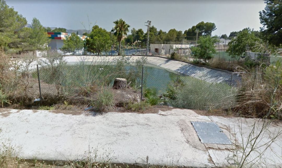 Imagen de la balsa en l'Alfàs del Pi